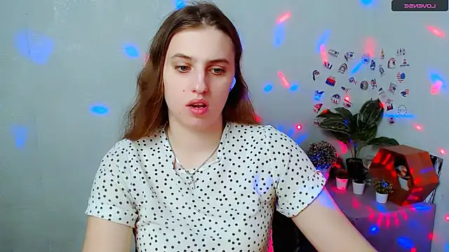 AmandaDimond  online show from December 2025 01:02:02 PM