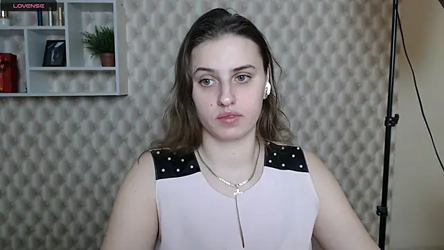 AmandaDimond  online show from February 2026 02:37:01 PM