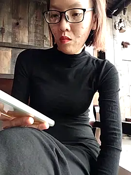 Mint299 online show from October 2025 03:07:02 AM