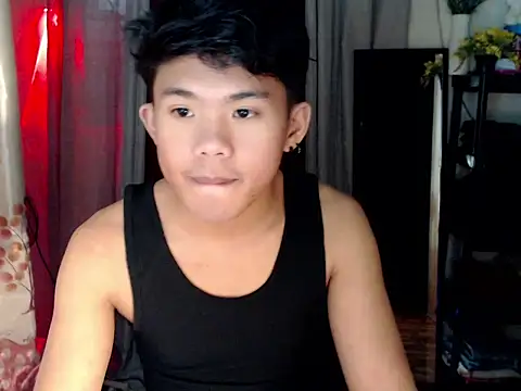 Snapshot of twink_asianbunny chatting on September 2025 01:51:01 PM twink asianbunny online show from September 2025 01:51:01 PM