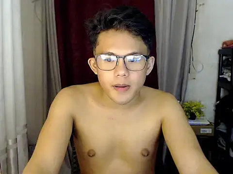 twink asianbunny online show from November 2025 04:22:02 PM