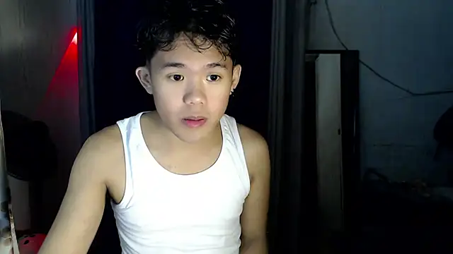 Snapshot of twink_asianbunny chatting on September 2025 02:41:02 PM twink asianbunny online show from September 2025 02:41:02 PM