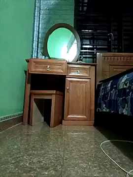 SexyQueen99 online show from April 2026 09:48:01 PM