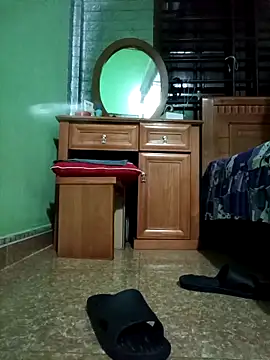 SexyQueen99 online show from April 2026 09:54:02 PM