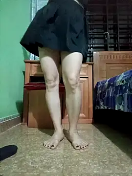 SexyQueen99 online show from April 2026 09:43:01 PM