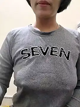 Snapshot of love_sexy090 chatting on December 2025 12:05:01 AM love sexy090 online show from December 2025 12:05:01 AM