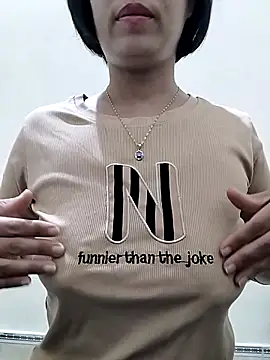 Snapshot of love_sexy090 chatting on January 2026 12:37:01 AM love sexy090 online show from January 2026 12:37:01 AM