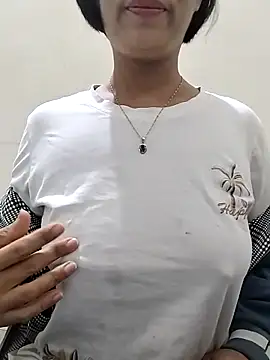 Snapshot of love_sexy090 chatting on December 2025 12:11:01 AM love sexy090 online show from December 2025 12:11:01 AM