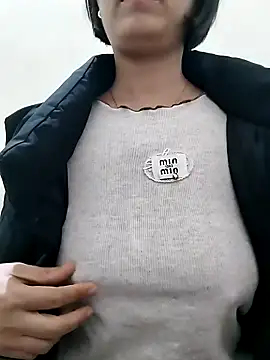 Snapshot of love_sexy090 chatting on February 2026 04:00:01 AM love sexy090 online show from February 2026 04:00:01 AM