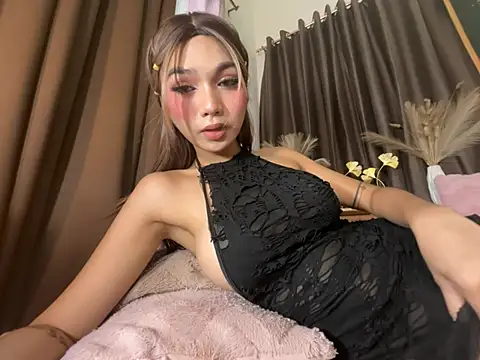 Snapshot of nikita_morris chatting on July 2026 03:24:01 AM nikita morris online show from July 2026 03:24:01 AM