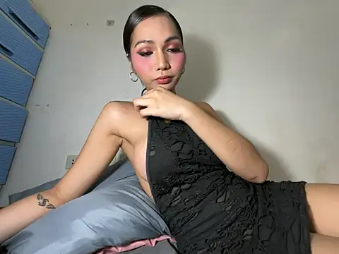 nikita morris online show from May 2026 02:50:02 AM