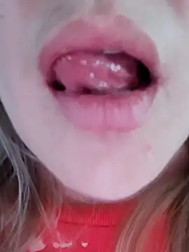 Snapshot of cameron_06 chatting on November 2025 06:30:01 PM cameron 06 online show from November 2025 06:30:01 PM