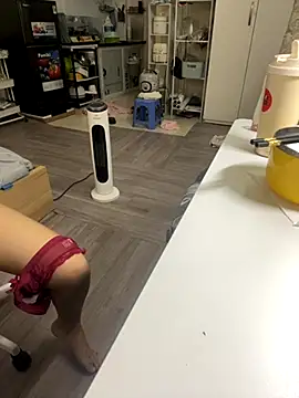 Snapshot of Mina048 chatting on November 2025 05:01:01 AM Mina048 online show from November 2025 05:01:01 AM