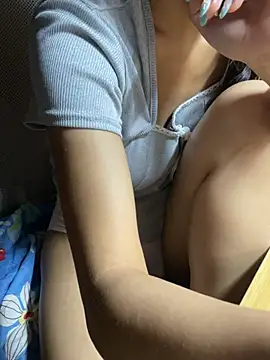 Mina048 online show from May 2026 06:02:01 PM