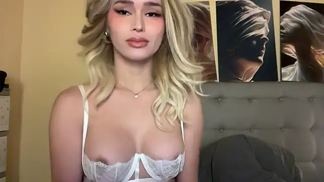 surprisecockmia online show from May 2026 02:36:01 AM