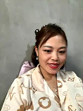 Snapshot of MychuSweet chatting on November 2025 06:36:01 AM MychuSweet online show from November 2025 06:36:01 AM