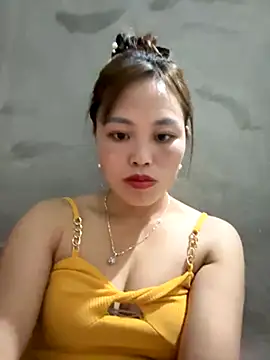 Snapshot of MychuSweet chatting on November 2025 12:20:01 PM MychuSweet online show from November 2025 12:20:01 PM