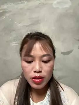 Snapshot of MychuSweet chatting on November 2025 05:06:02 AM MychuSweet online show from November 2025 05:06:02 AM