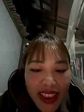 Snapshot of MychuSweet chatting on December 2025 11:44:02 AM MychuSweet online show from December 2025 11:44:02 AM