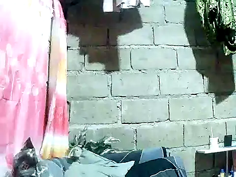 Snapshot of Savanna_White chatting on February 2026 04:15:01 PM Savanna White online show from February 2026 04:15:01 PM