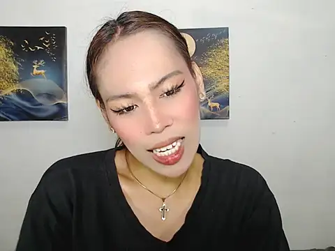 Savanna White online show from November 2025 06:30:01 PM