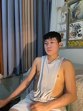 xshyboyx online show from February 2026 03:39:01 AM