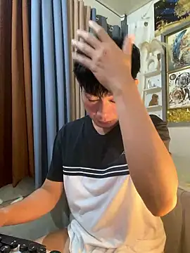 xshyboyx online show from January 2026 03:41:02 PM