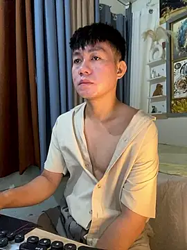 xshyboyx online show from January 2026 02:26:02 AM