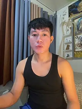 xshyboyx online show from February 2026 01:16:02 PM