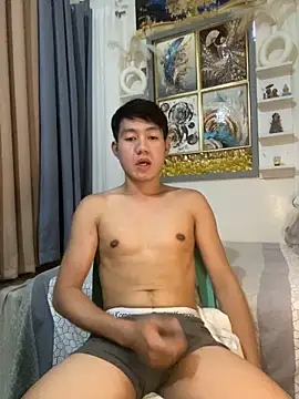 xshyboyx online show from September 2025 05:08:02 AM