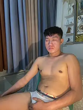 xshyboyx online show from February 2026 03:02:02 PM