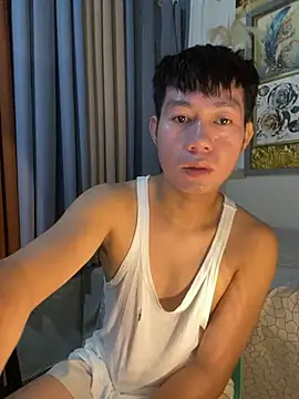 xshyboyx online show from February 2026 03:06:01 AM