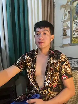 xshyboyx online show from July 2026 11:10:02 AM