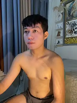 xshyboyx online show from February 2026 02:21:01 AM