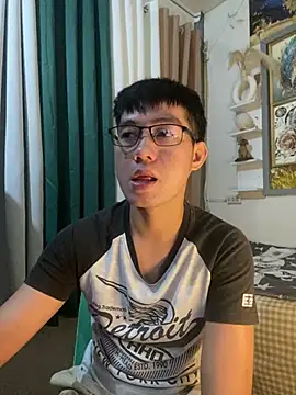 xshyboyx online show from June 2026 11:37:02 AM