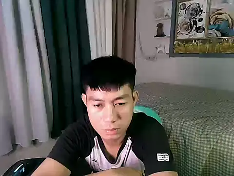 xshyboyx online show from June 2026 12:06:02 PM