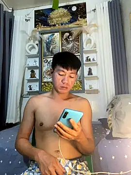 xshyboyx online show from October 2025 04:29:02 PM
