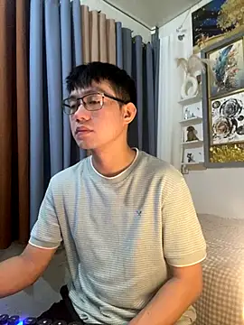 xshyboyx online show from November 2025 02:27:01 AM