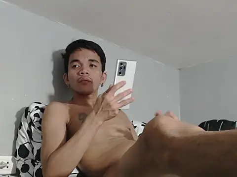 Natsboii online show from April 2026 11:37:02 AM