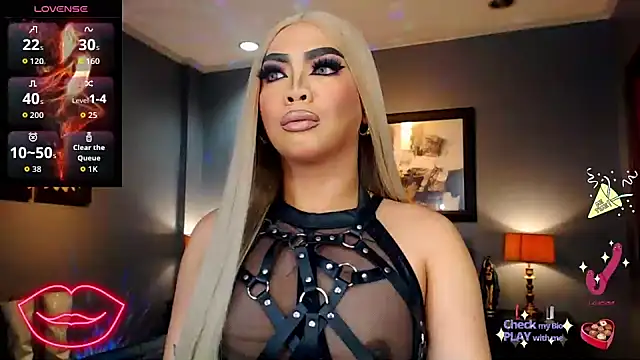 FridaHumphrey online show from October 2025 05:34:02 PM