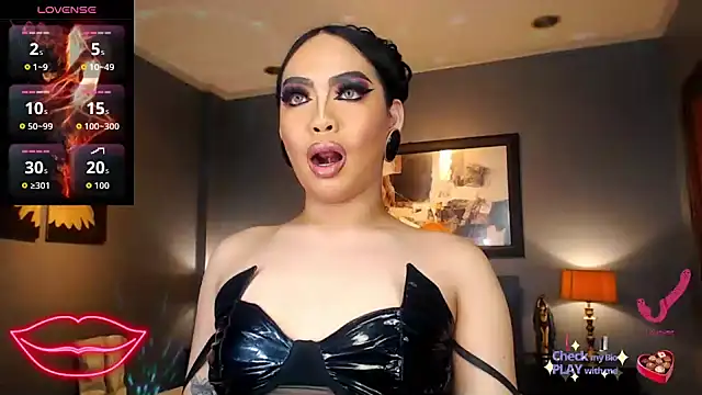 FridaHumphrey online show from February 2026 06:29:02 PM