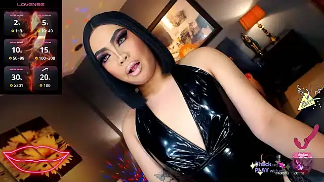 FridaHumphrey online show from November 2025 06:09:01 PM