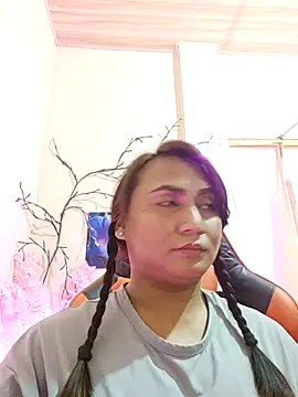 hella queen online show from January 2026 08:18:01 AM