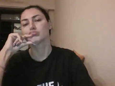 Snapshot of Anelii1 chatting on September 2025 10:20:02 PM Anelii1 online show from September 2025 10:20:02 PM