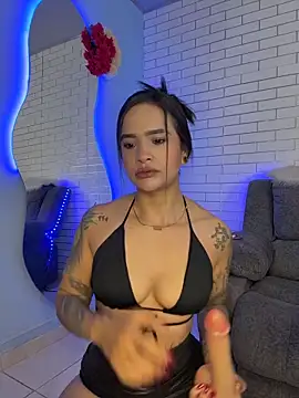 Im Fernanda online show from October 2025 10:04:01 AM