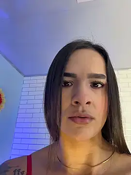 Im Fernanda online show from October 2025 11:33:02 AM