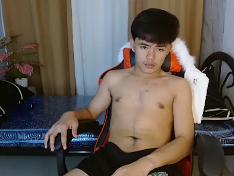 YourNaughtyTwink 69 online show from April 2026 02:25:01 PM