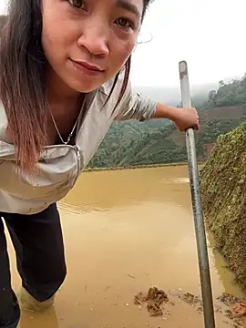 ThiHa003 online show from April 2026 02:41:01 AM