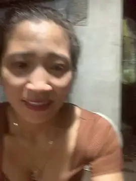 ThiHa003 online show from September 2025 01:40:02 PM