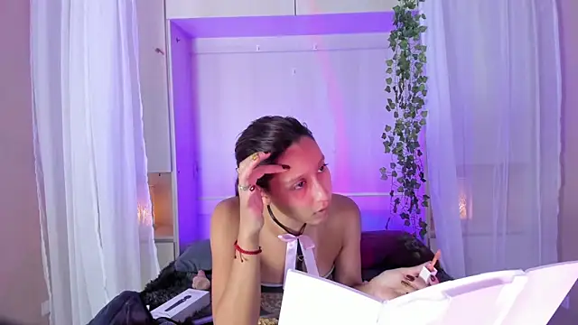 CamiGox online show from April 2026 03:34:02 AM